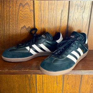 Brand new adidas samba sneakers. Never worn. Size 7 1/2.